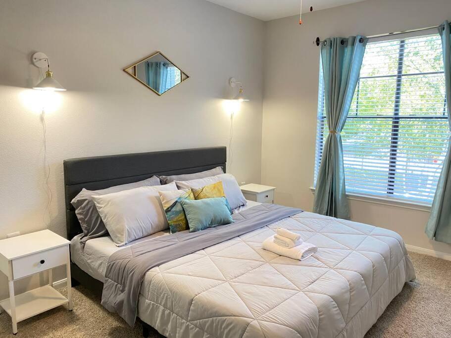 Your Warm Spacious Unit With Pool - Medical Center Houston Exterior foto